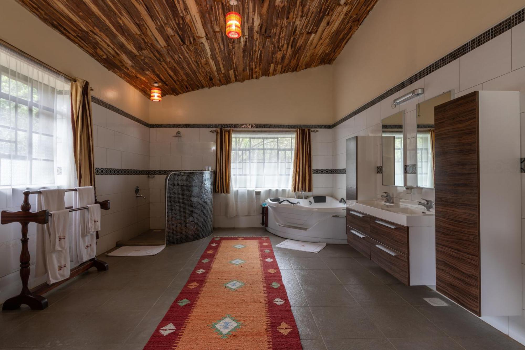 Naivasha Kongoni Lodge - Lakefront Getaway Εξωτερικό φωτογραφία