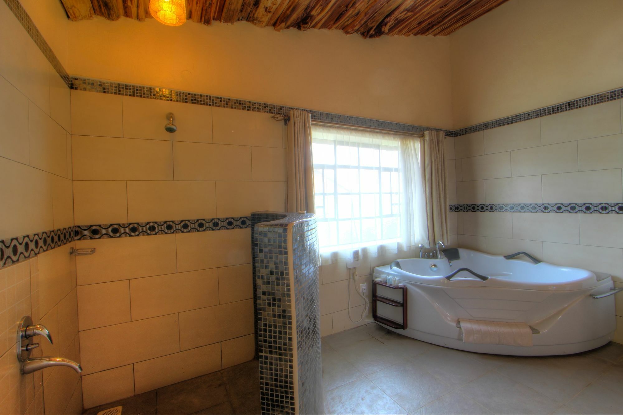 Naivasha Kongoni Lodge - Lakefront Getaway Εξωτερικό φωτογραφία