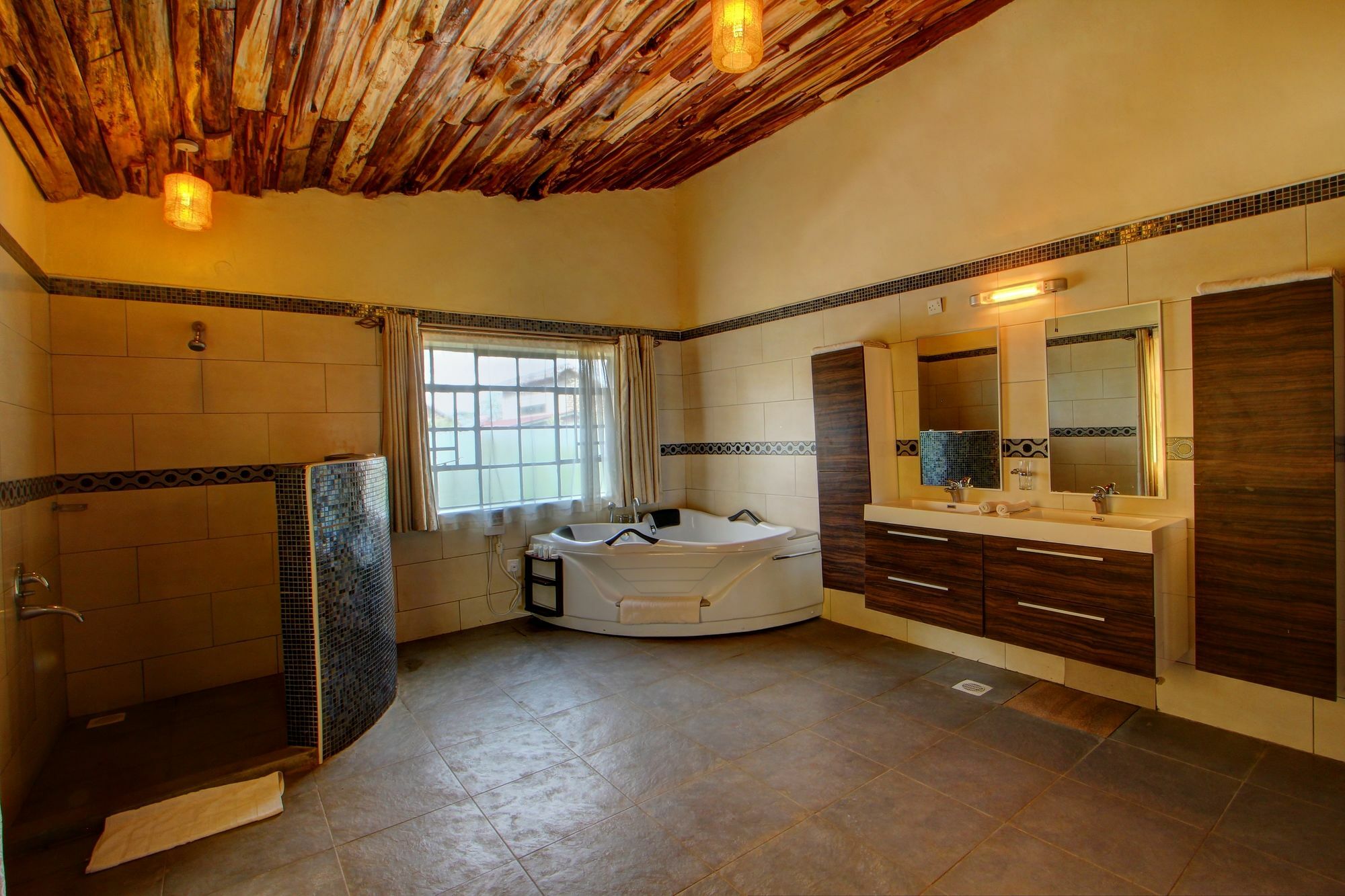 Naivasha Kongoni Lodge - Lakefront Getaway Εξωτερικό φωτογραφία